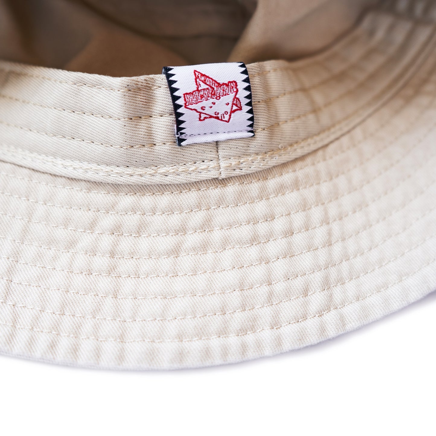 DOG SKATE BUCKET HAT