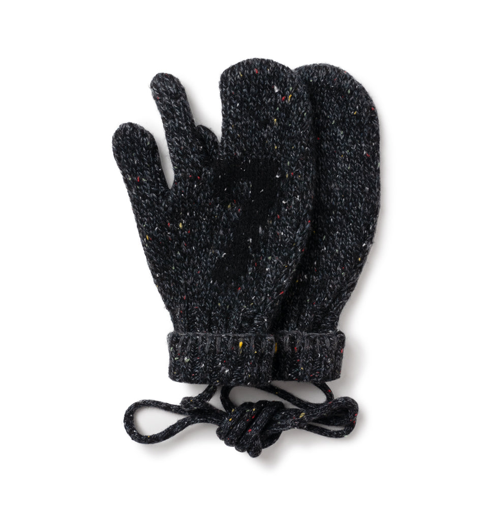 27 SMOKE MITTENS