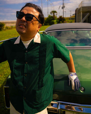 GREEN
