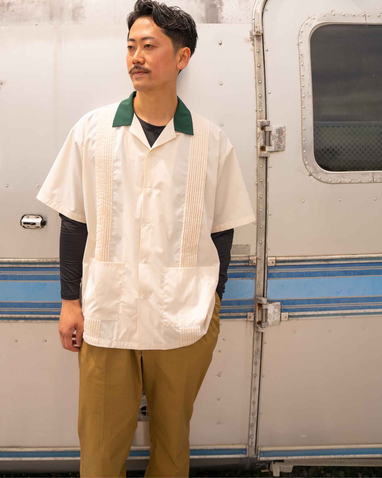 EMBROIDERY OPEN COLLAR SHIRTS