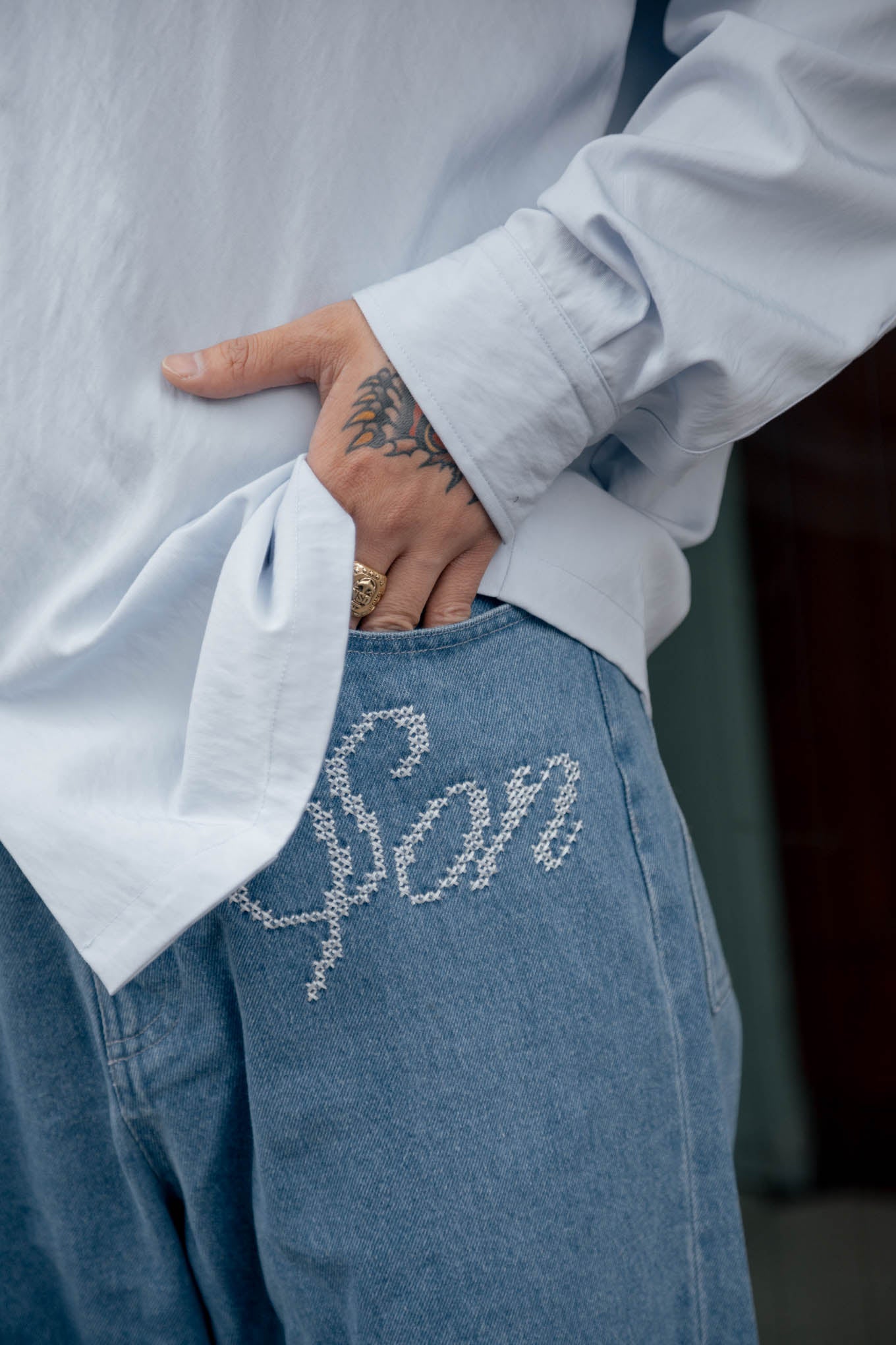 EMBROIDERED WIDE DENIM PANTS