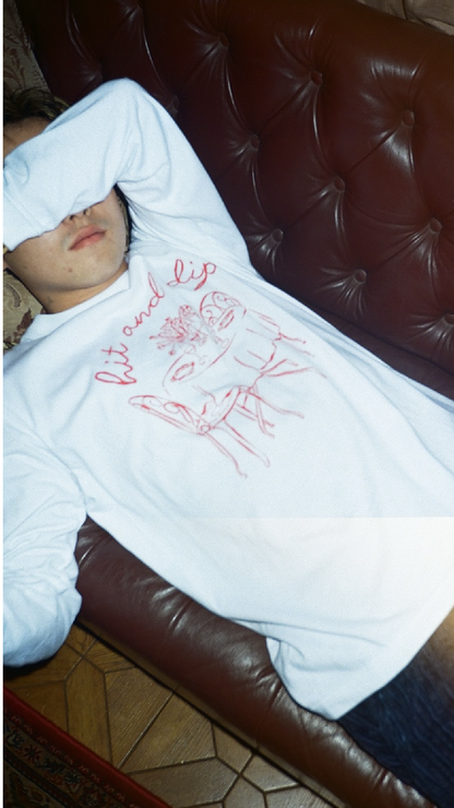 HIT AND DIP LONG TEE