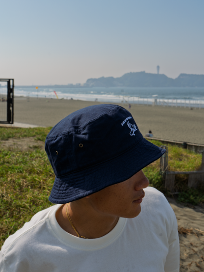 DOG SKATE BUCKET HAT